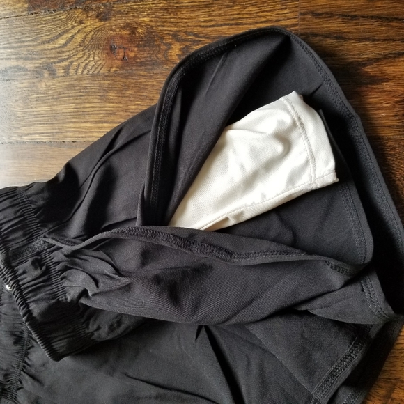 🚫SOLD🚫Athletic Shorts - Picture 5 of 9